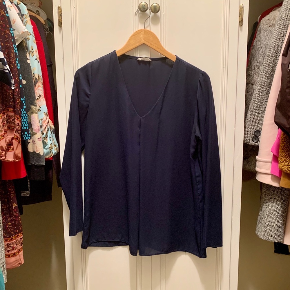 V neck top